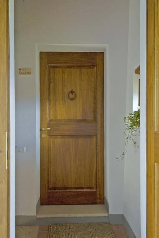 Villa Borgo Rapale 0*,  Italien